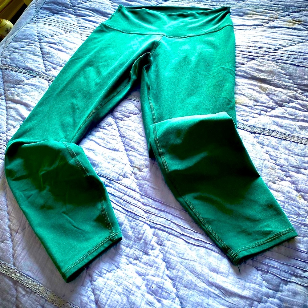 ALO New Season’s Green Leggings